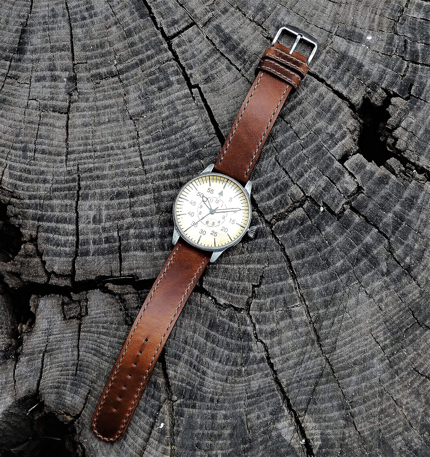 Mil-Tec Luftwaffe Me109 Aviator Vintage German WW2 Flieger Pilot Mens Watch - Military Easy to Read Calfskin Brown Leather Strap 3Atm Analog Quartz - Image 8